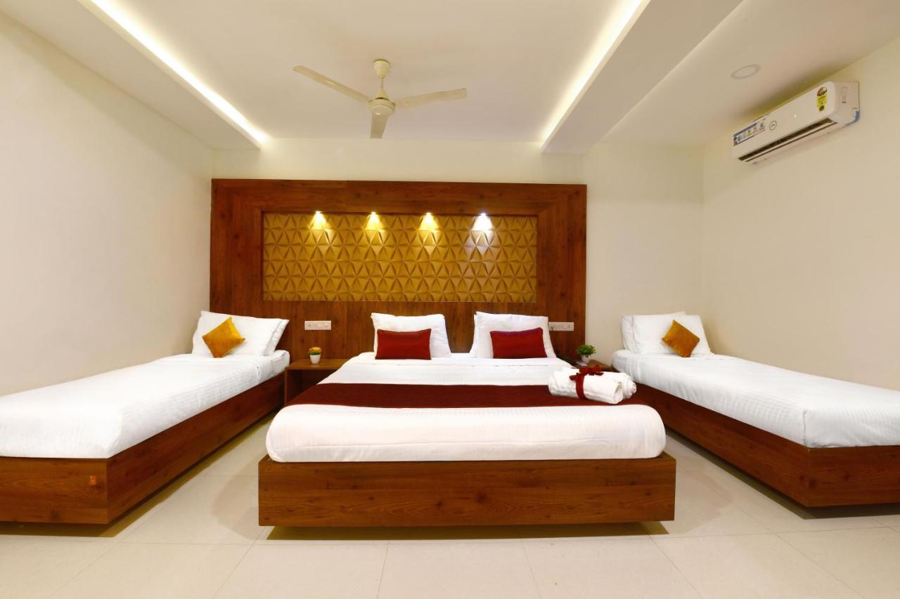 Hotel Bv Colours By Rivido, Begur Main Road Bangalore Exteriör bild