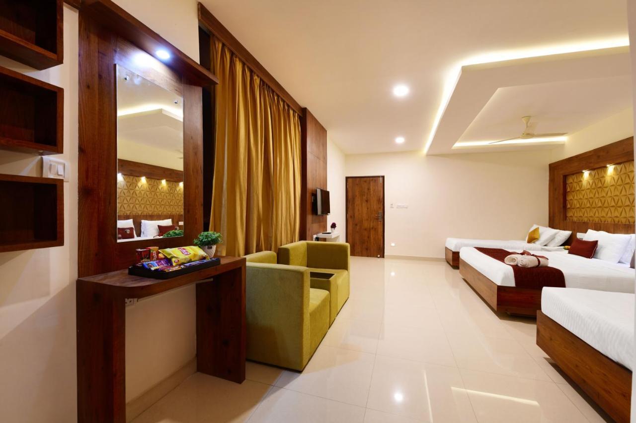 Hotel Bv Colours By Rivido, Begur Main Road Bangalore Exteriör bild