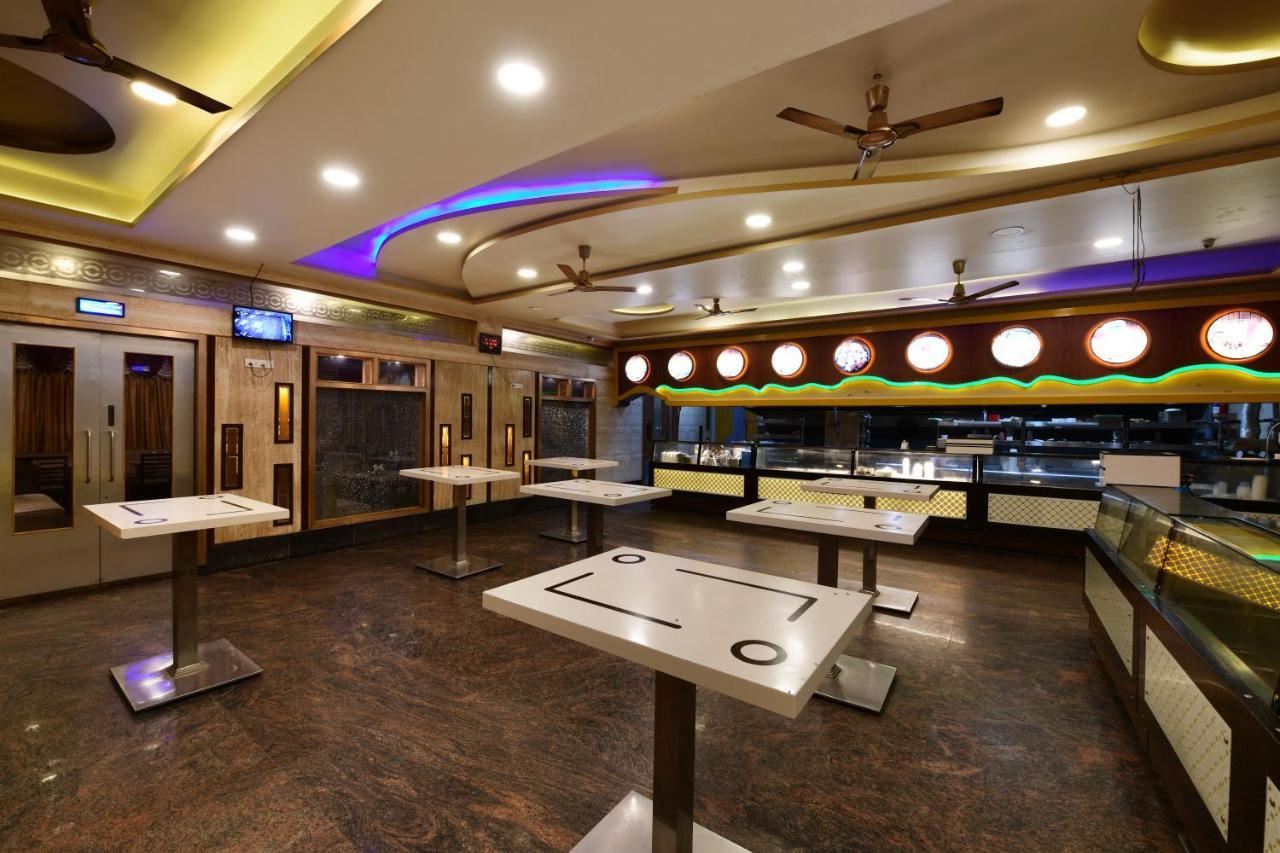 Hotel Bv Colours By Rivido, Begur Main Road Bangalore Exteriör bild